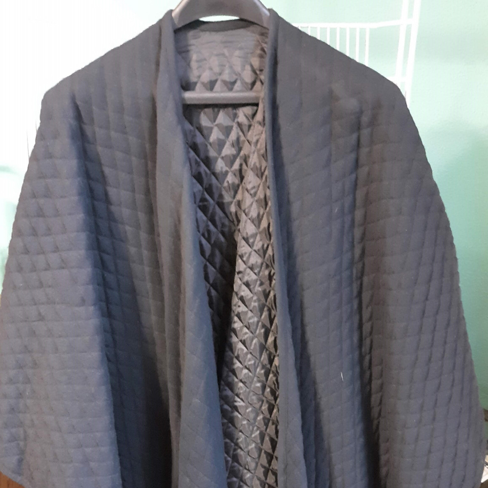 Quilted Velour U Shape